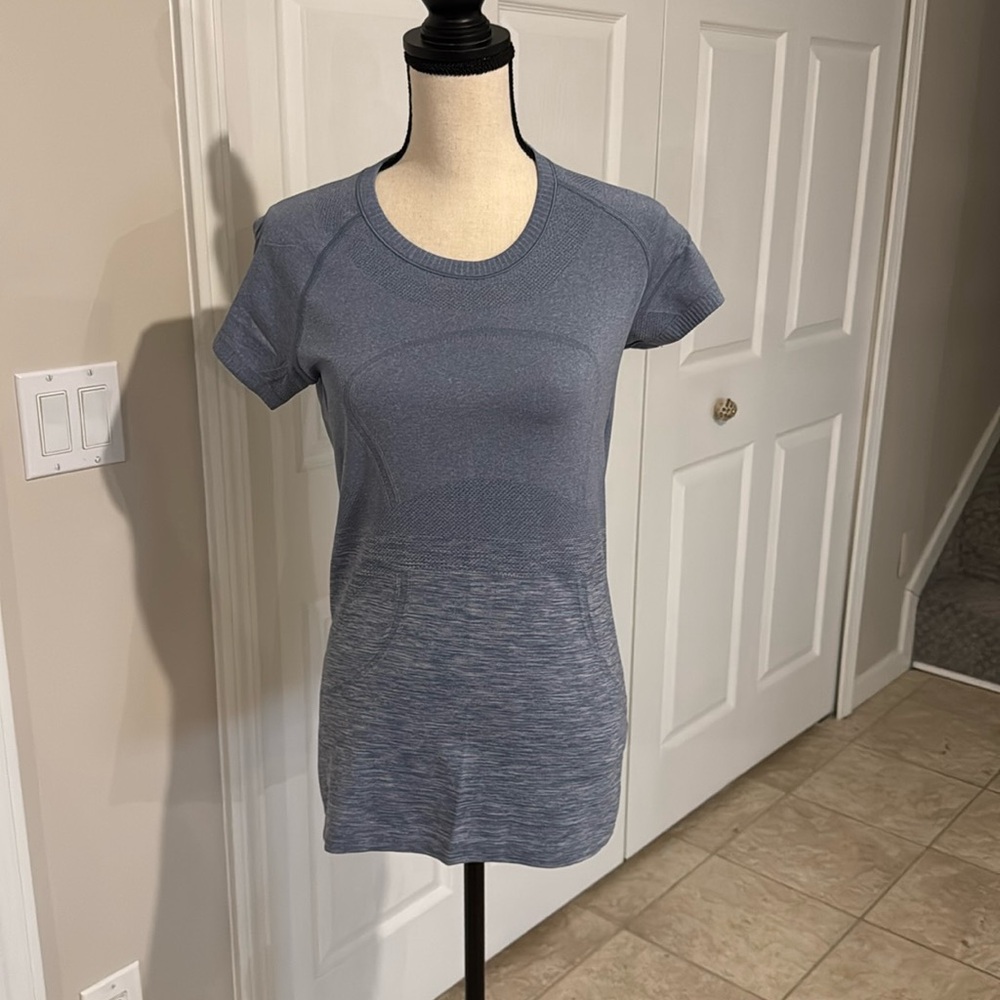 Lululemon Women Swiftly Tech Short Sleeve Shirt